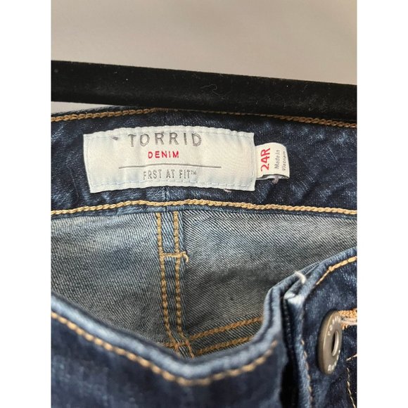 Torrid 24 regular relaxed boot - Picture 2 of 8